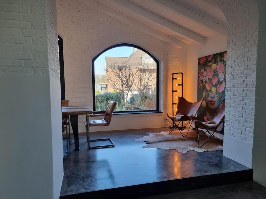 Historische Villa Mit Garten, Luxus Meerbusch Esterno foto